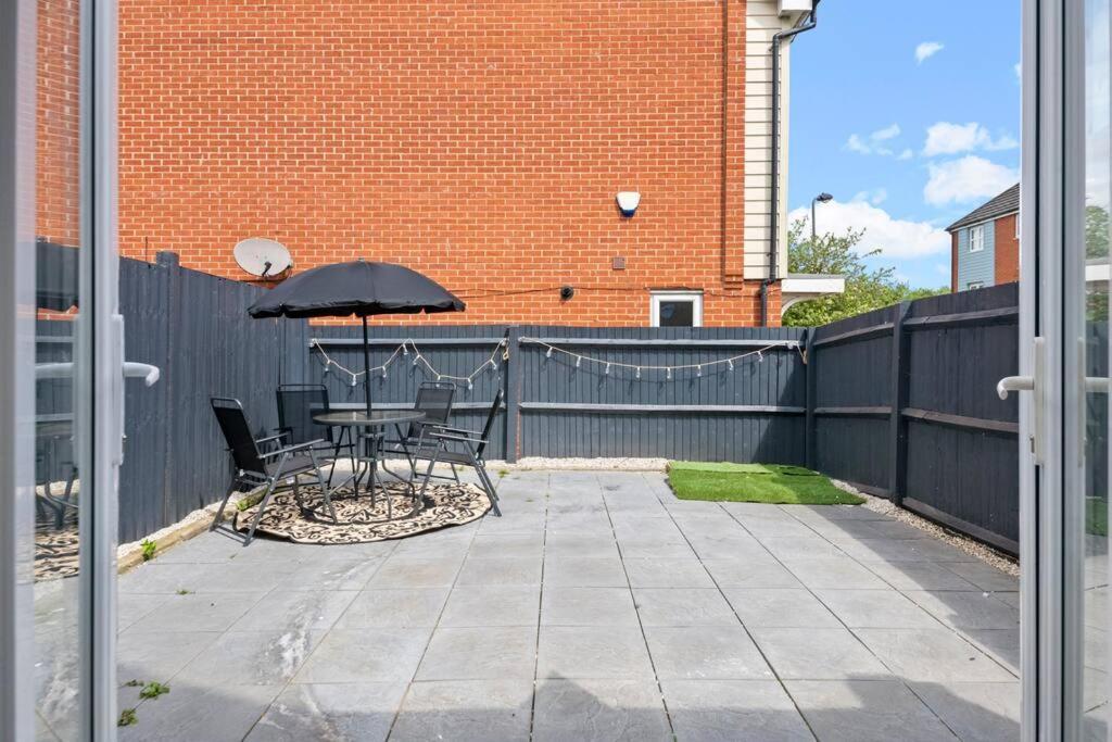 Casa vacanze Radiant Retreat Ideal For Legoland, Windsor, & Lhr *